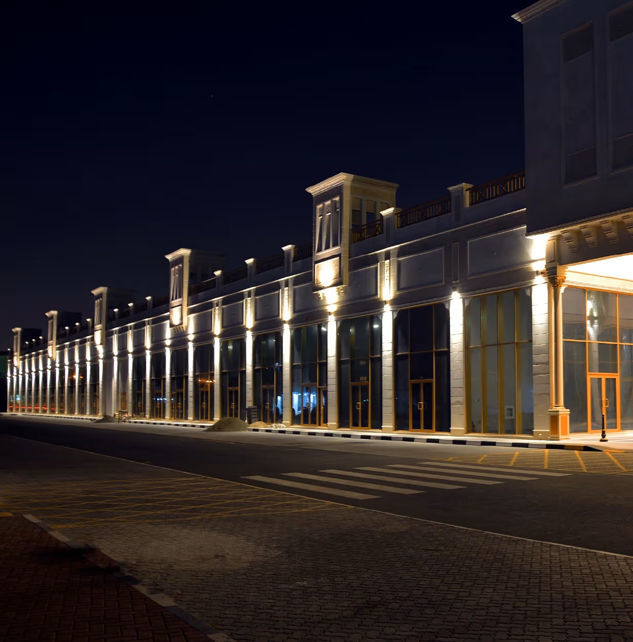 Grand Avenue Mall